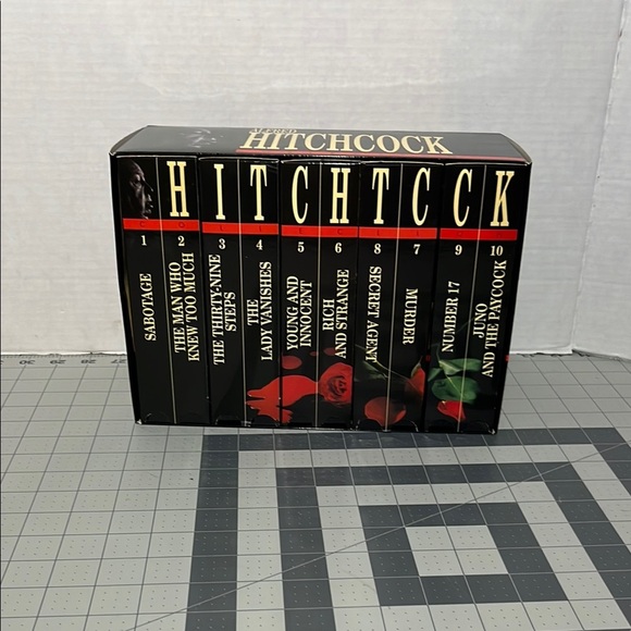 Hitchcock Collection Box Set - Black - Picture 1 of 7